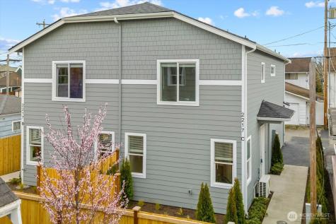 2217 Hoyt Avenue Everett WA 98201