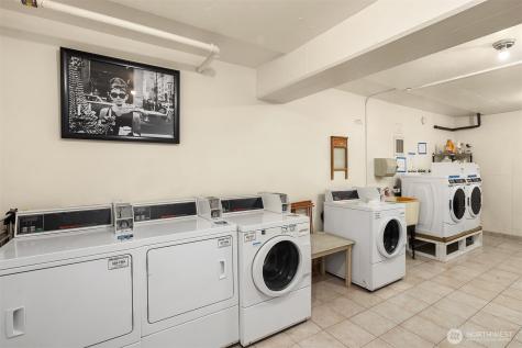919 2nd Avenue W Seattle WA 98119