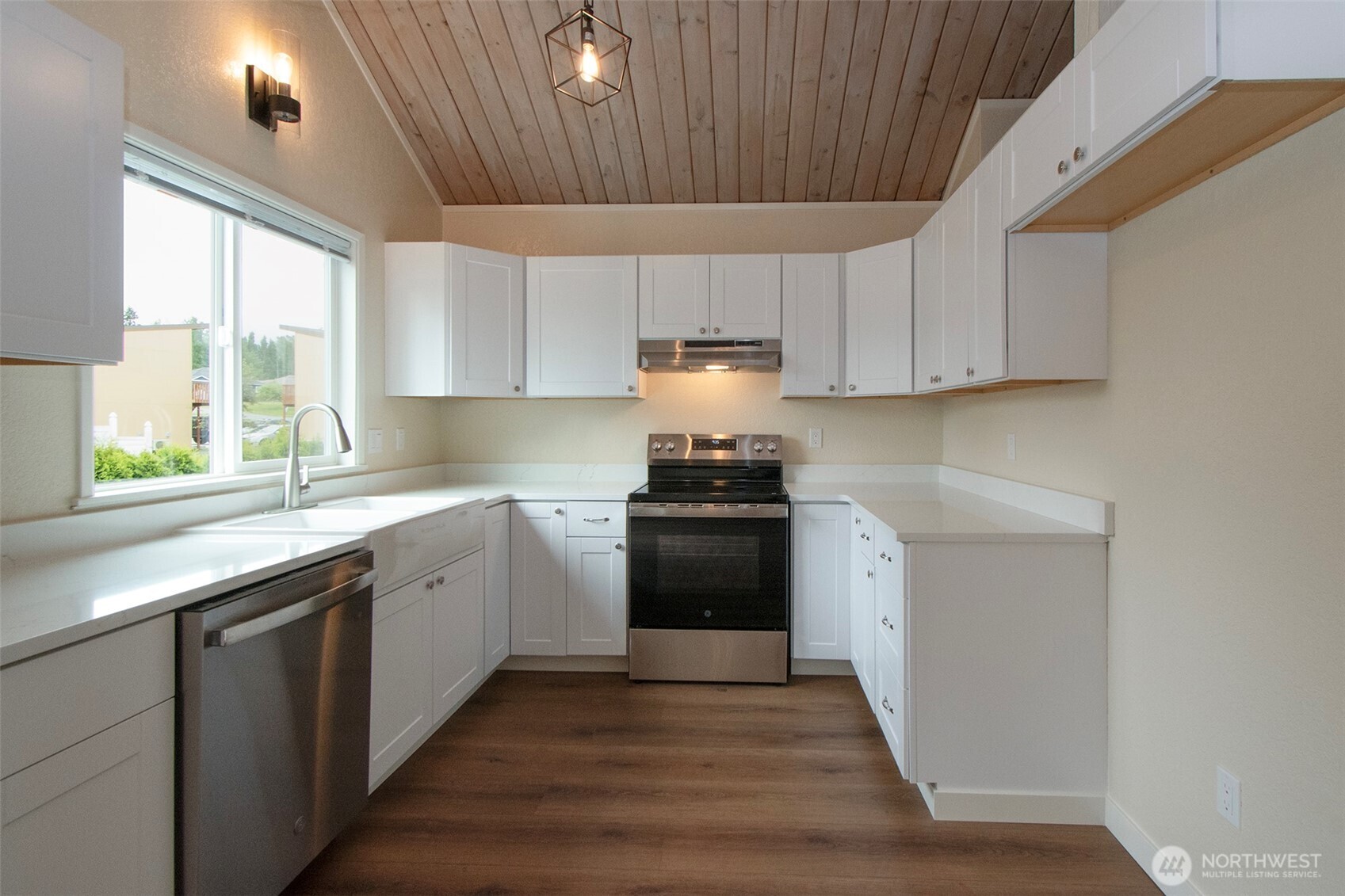 1212 E Craig Avenue Port Angeles WA 98362