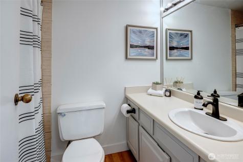 2201 3rd Avenue Seattle WA 98121