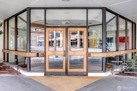 2201 3rd Avenue Seattle WA 98121