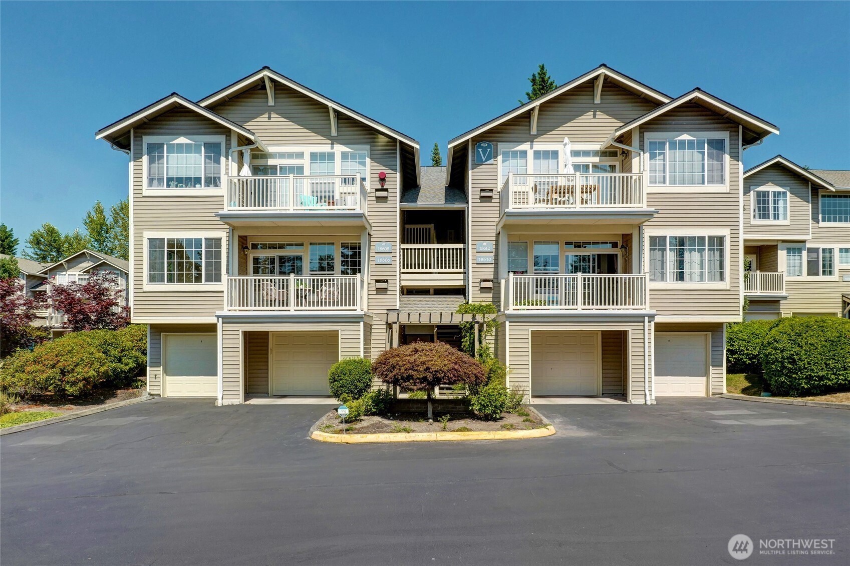 18606 NE 57th Street Redmond WA 98052