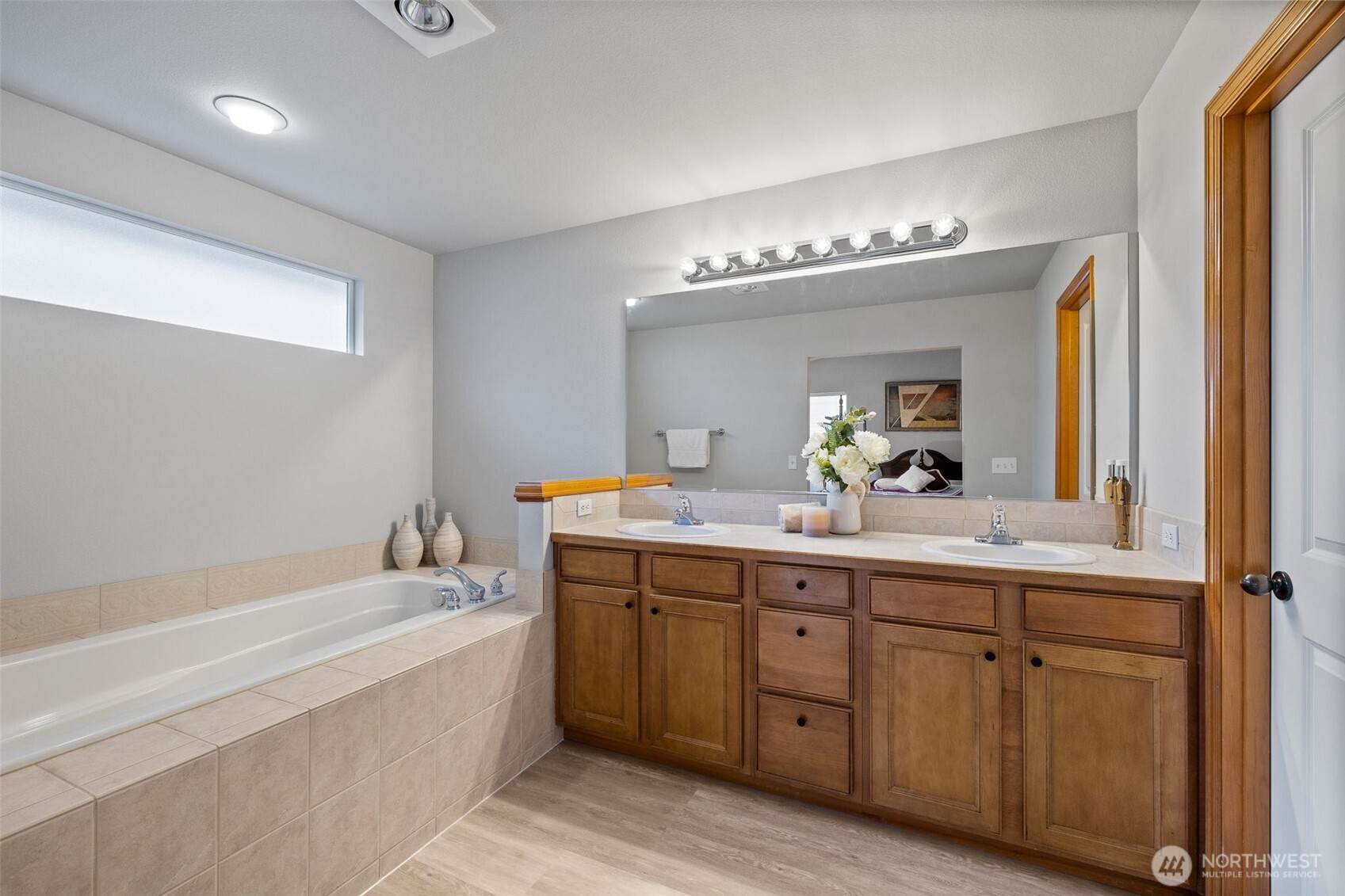 15405 35th Avenue W Lynnwood WA 98037