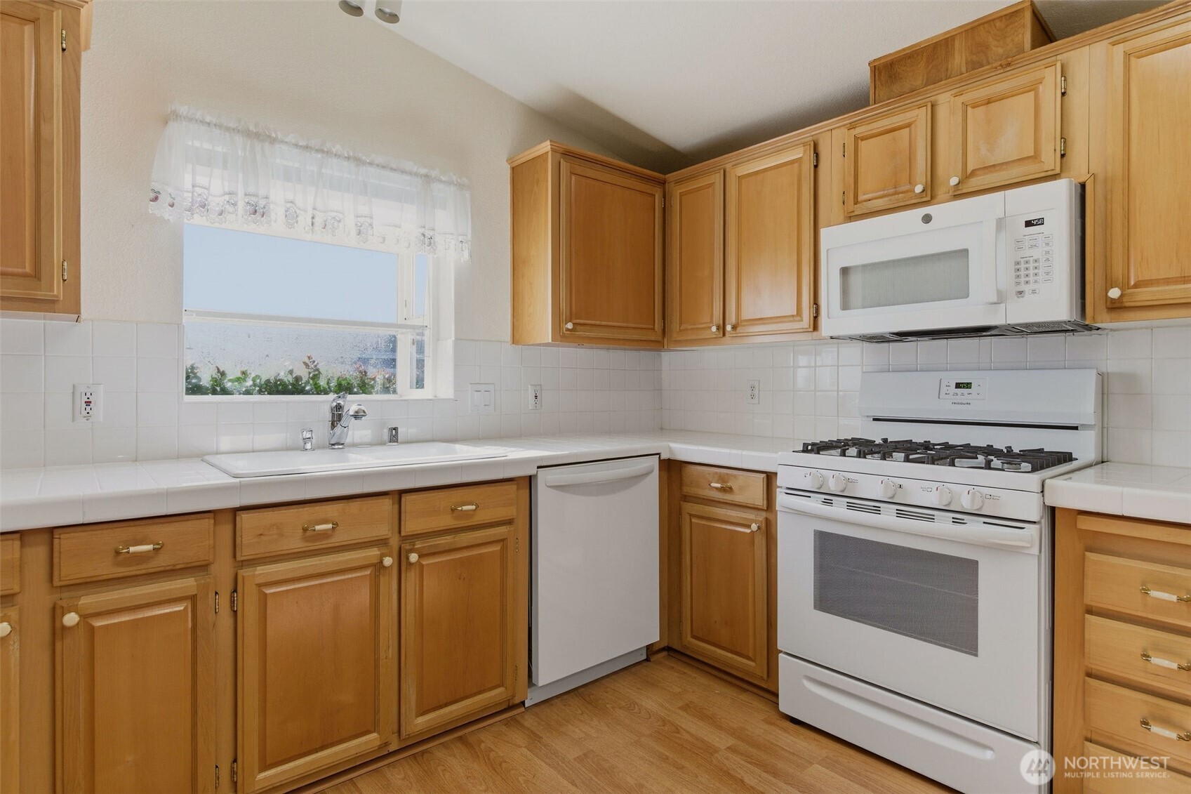 24036 222nd Avenue SE Maple Valley WA 98038