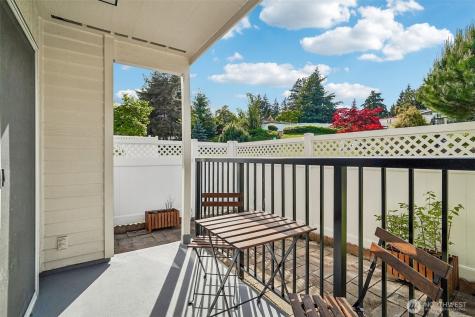 12700 NE 8th Street Bellevue WA 98005