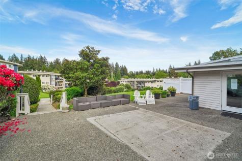 12700 NE 8th Street Bellevue WA 98005