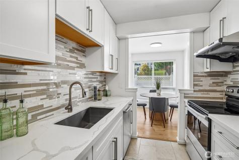 12700 NE 8th Street Bellevue WA 98005
