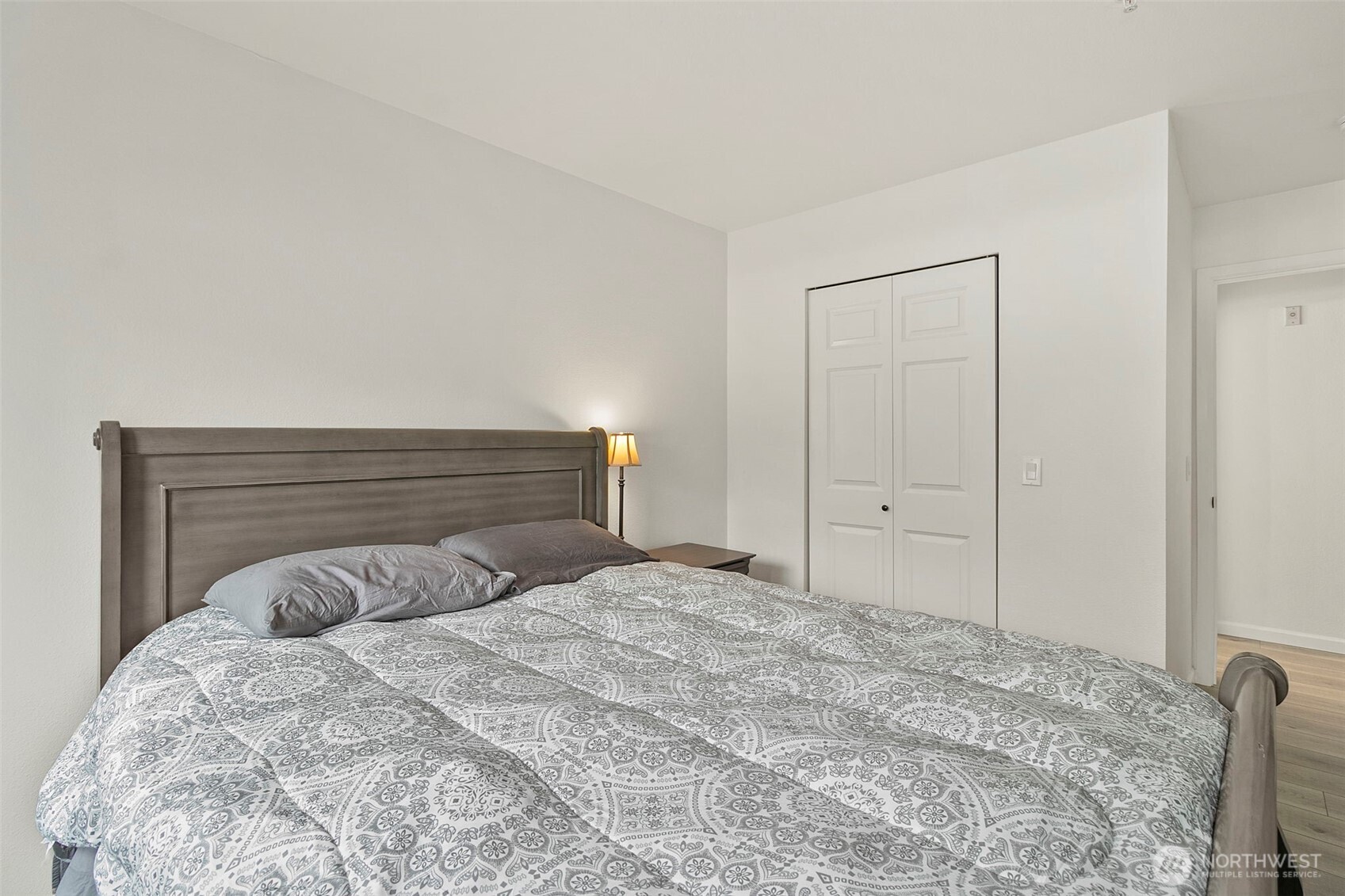 33020 10th Avenue SW Federal Way WA 98023