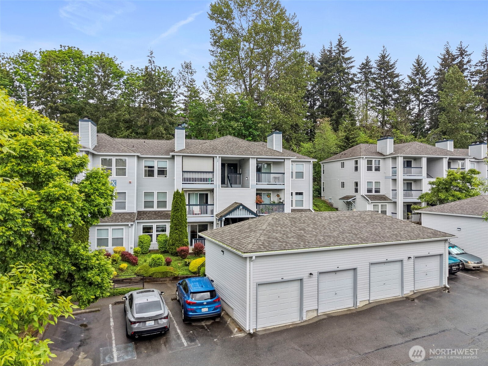 33020 10th Avenue SW Federal Way WA 98023