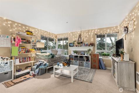 3901 243rd Place SE Bothell WA 98021