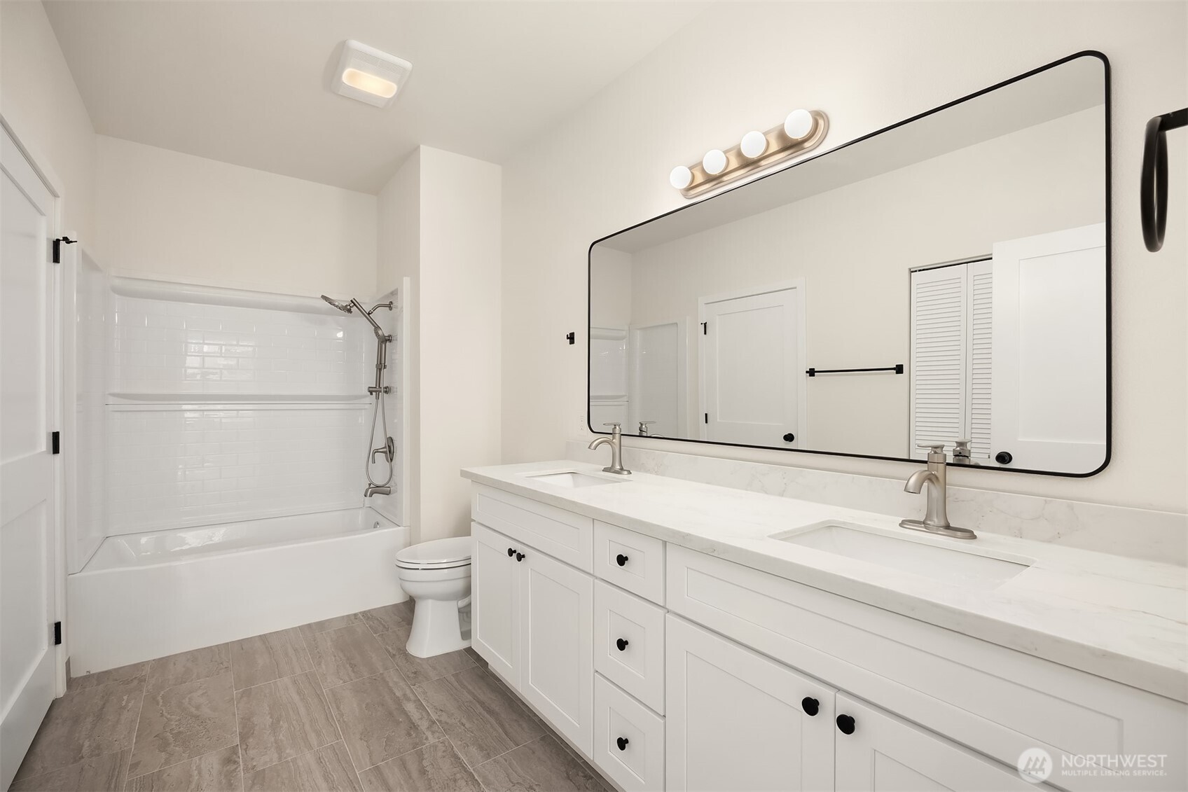 515 241st Lane SE Sammamish WA 98074