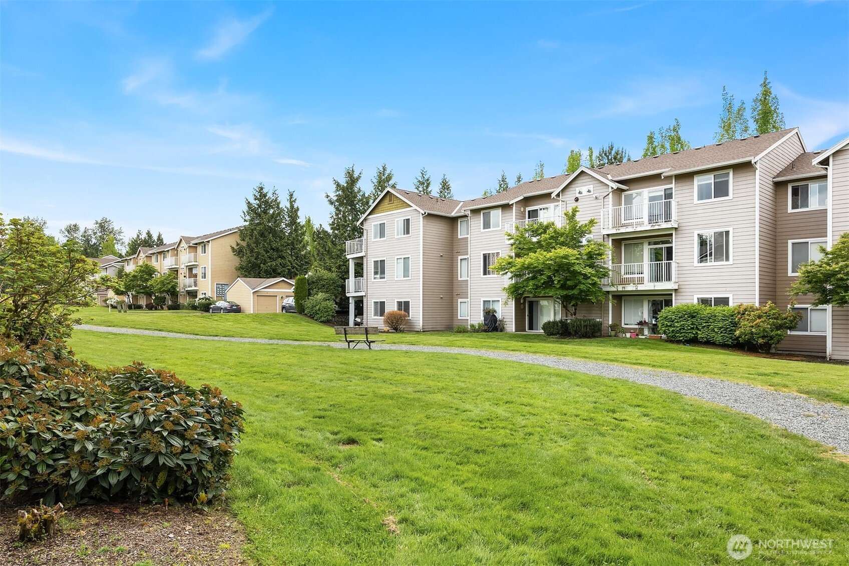 515 241st Lane SE Sammamish WA 98074