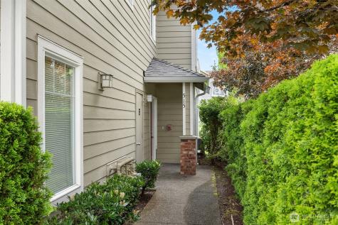 515 241st Lane SE Sammamish WA 98074