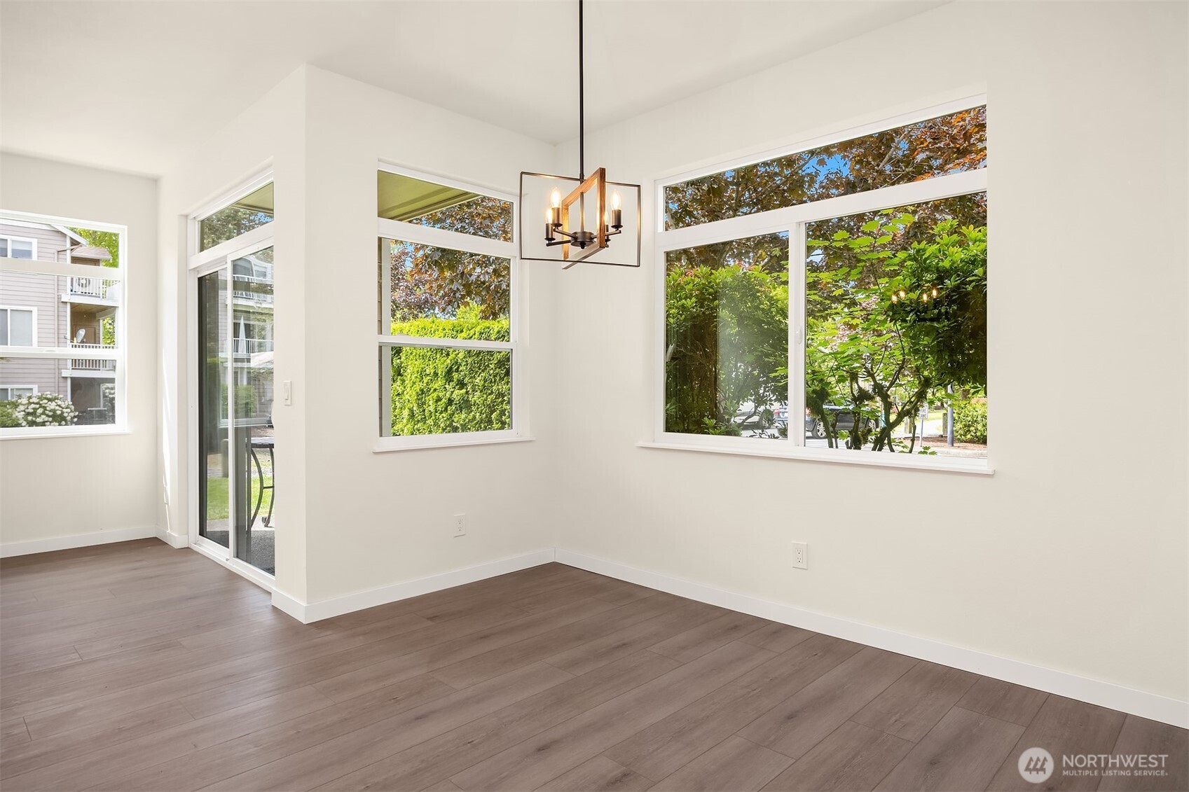 515 241st Lane SE Sammamish WA 98074