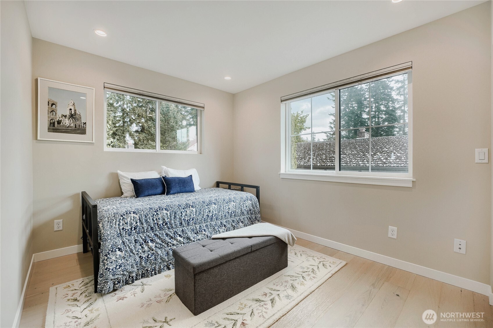 12534 5th Avenue NE Seattle WA 98125
