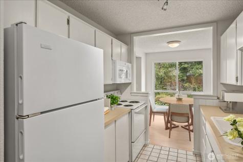 12631 NE 9th Place Bellevue WA 98005