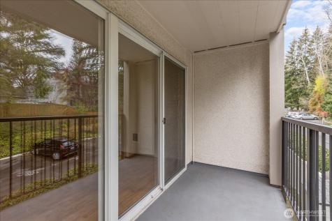 12631 NE 9th Place Bellevue WA 98005