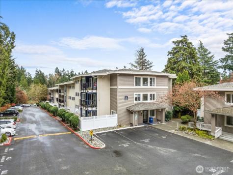 12631 NE 9th Place Bellevue WA 98005