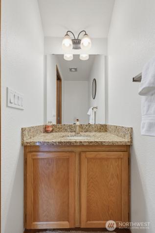 9522 1st Avenue NE Seattle WA 98115