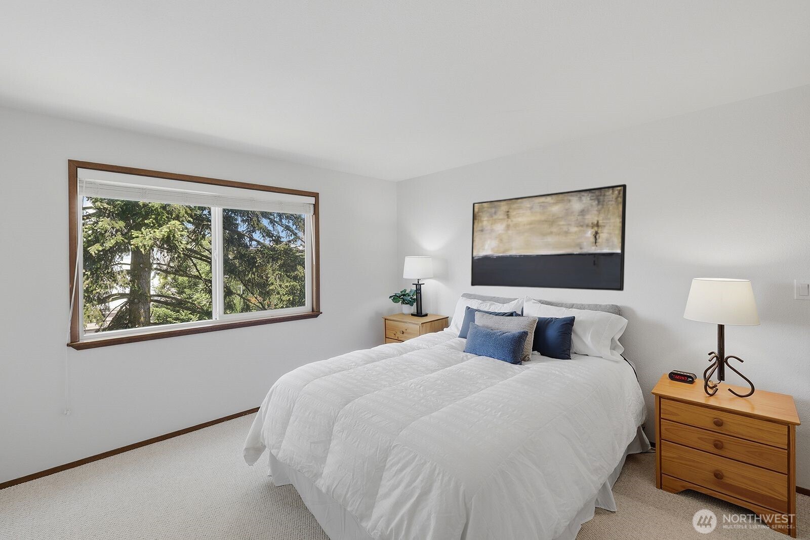 9522 1st Avenue NE Seattle WA 98115
