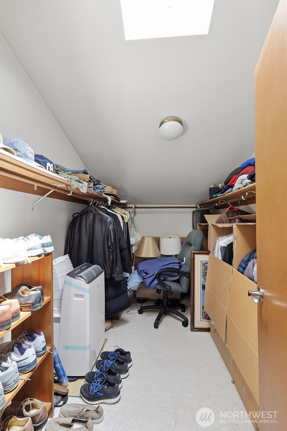 9522 1st Avenue NE Seattle WA 98115