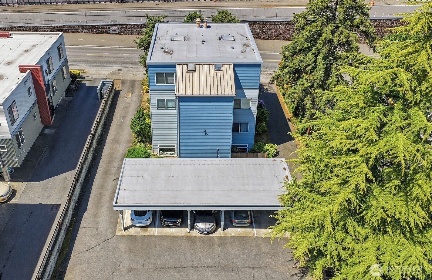 9522 1st Avenue NE Seattle WA 98115