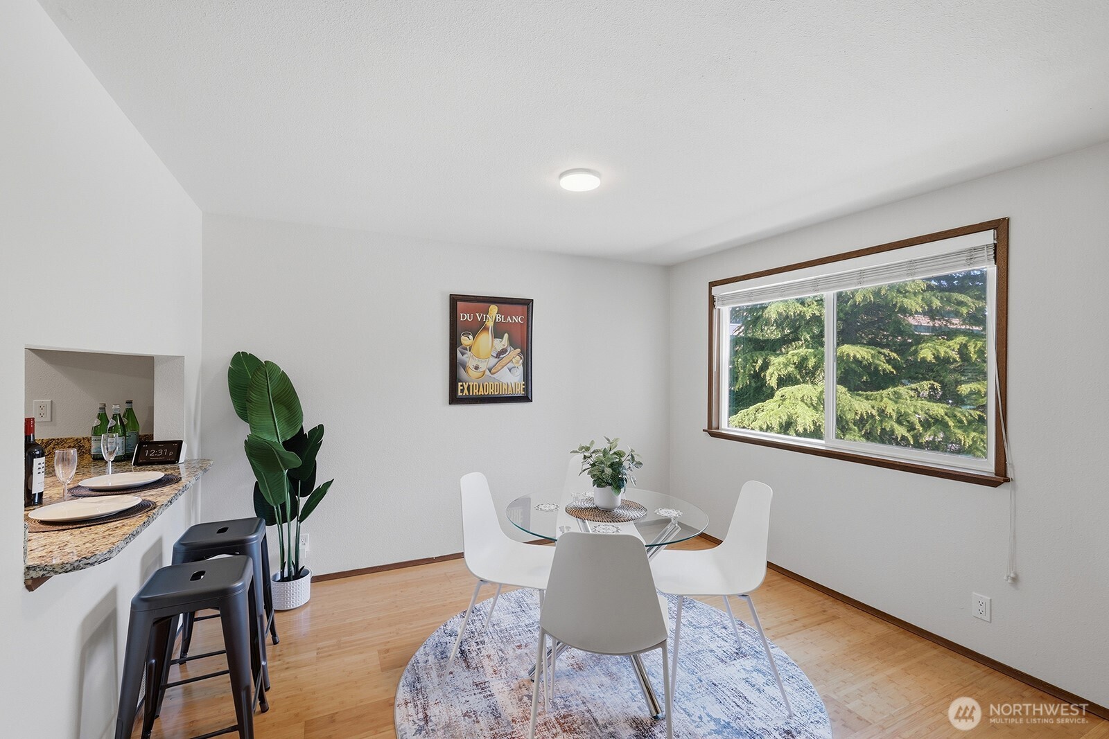9522 1st Avenue NE Seattle WA 98115
