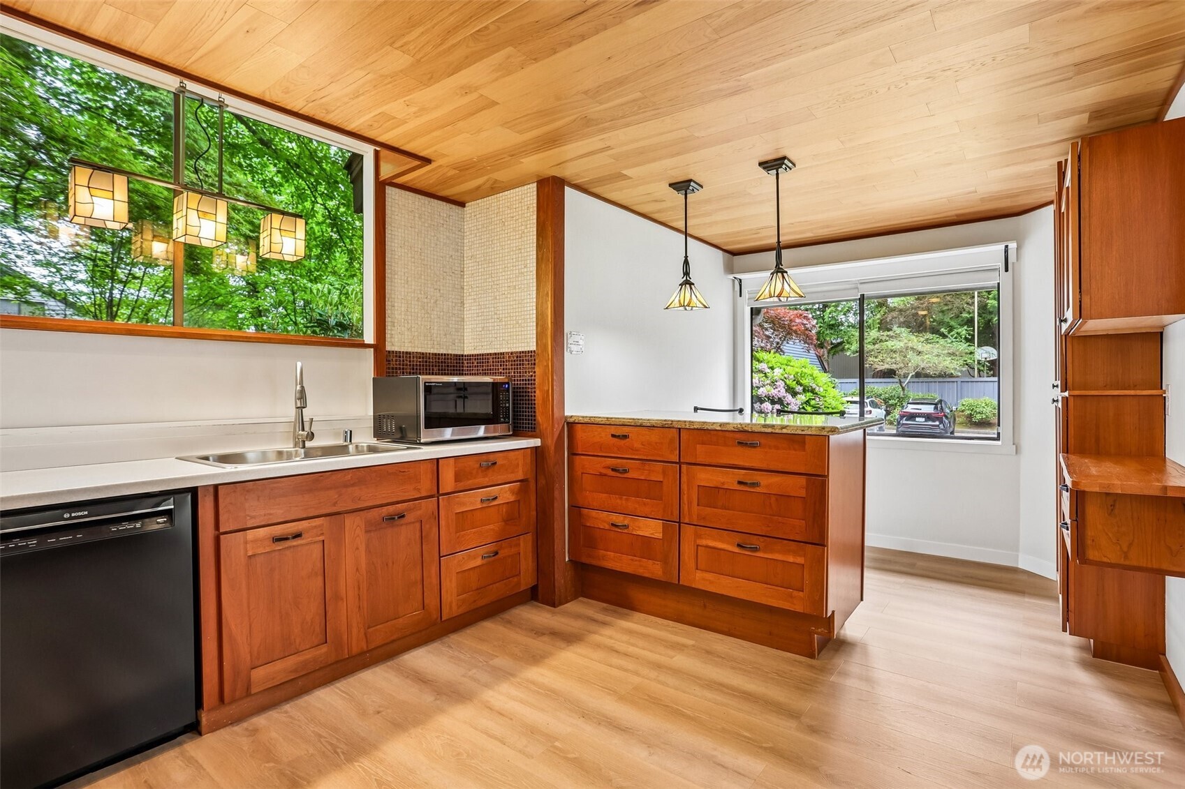 1770 159th Avenue NE Bellevue WA 98008
