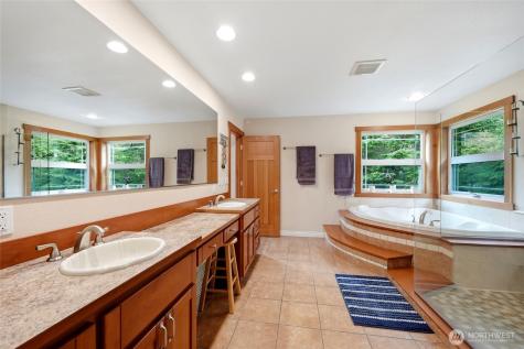 5718 123rd Avenue NE Lake Stevens WA 98258