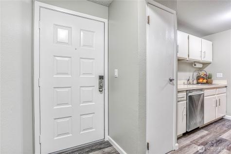 1535 Castlerock Avenue Wenatchee WA 98801