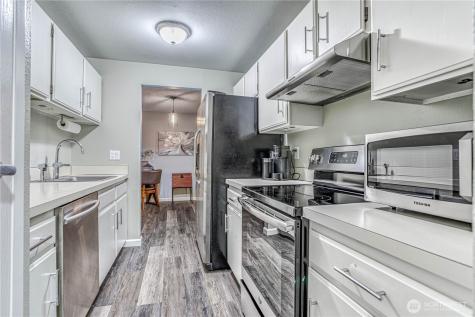 1535 Castlerock Avenue Wenatchee WA 98801