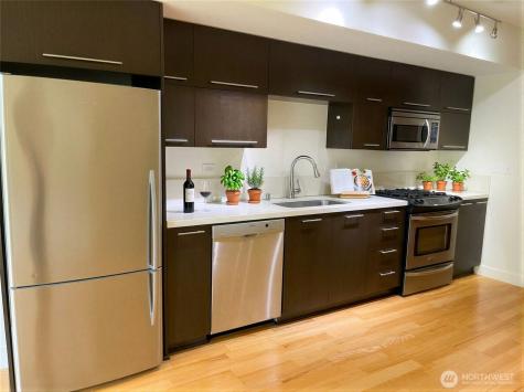 2911 2nd Avenue Seattle WA 98121