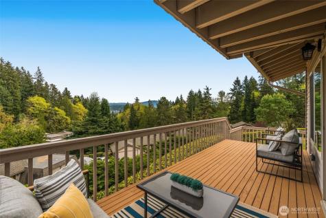 216 167th Place NE Bellevue WA 98008