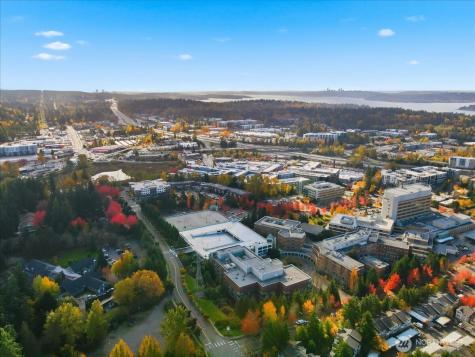 12515 NE 132nd Court Kirkland WA 98034