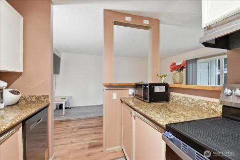 12515 NE 132nd Court Kirkland WA 98034