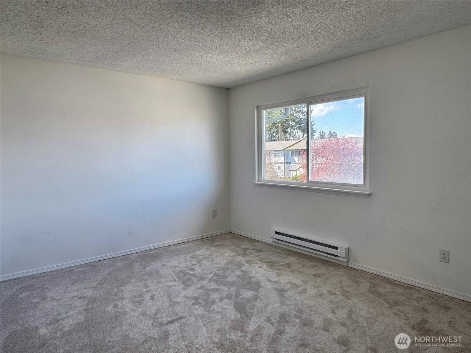 8823 Holly Drive Everett WA 98208