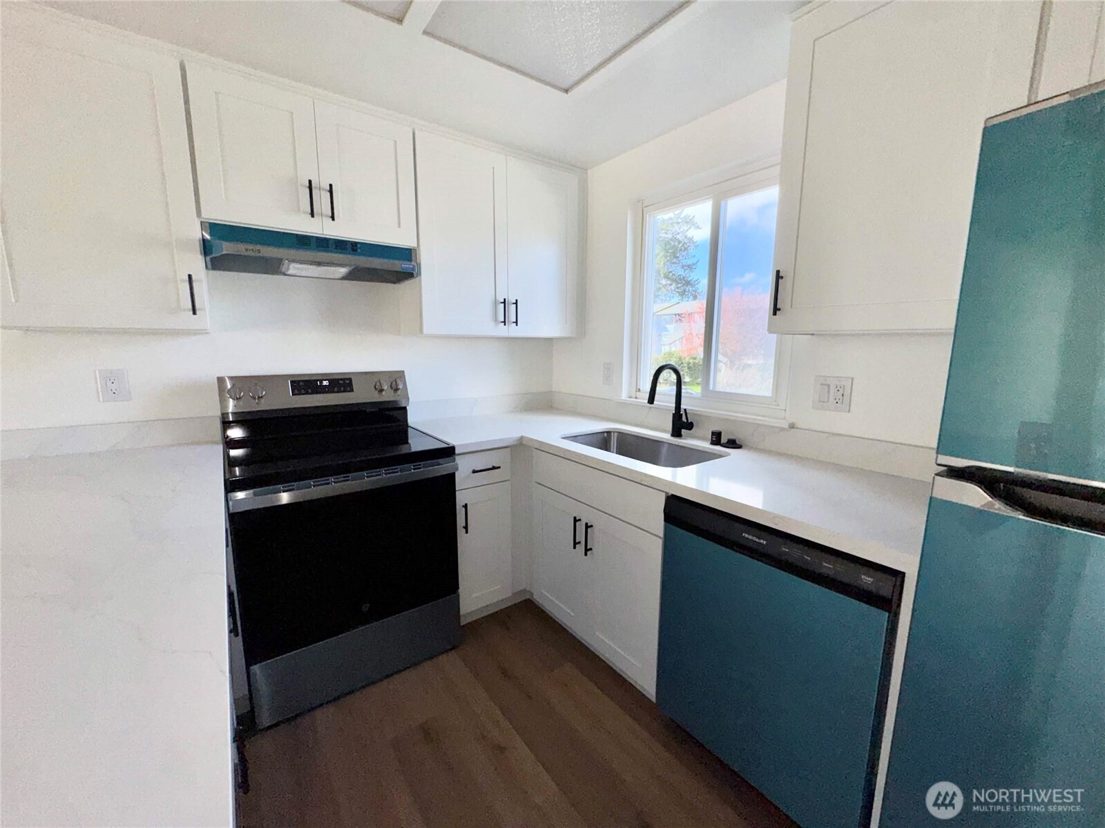 8823 Holly Drive Everett WA 98208