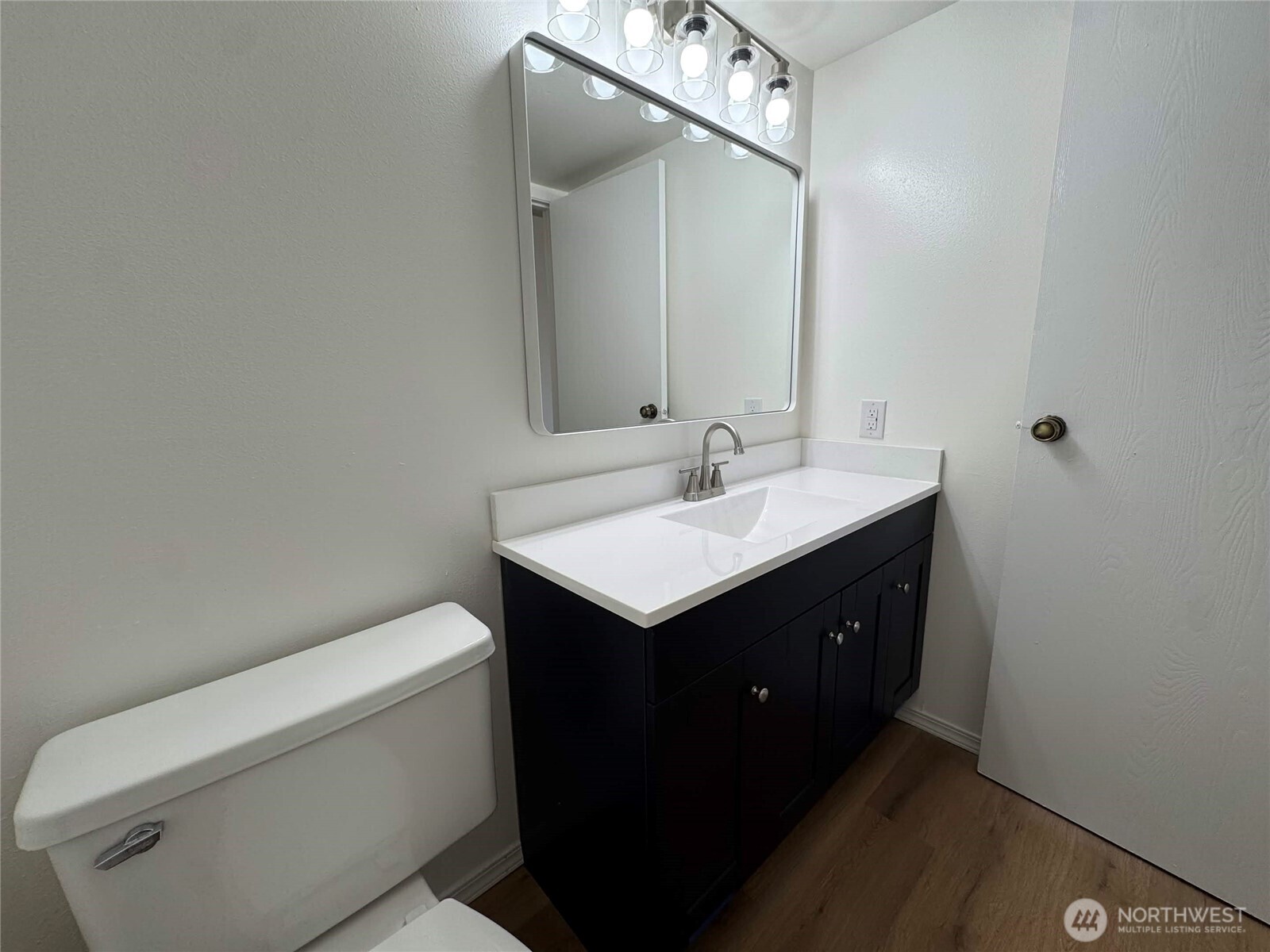 8823 Holly Drive Everett WA 98208