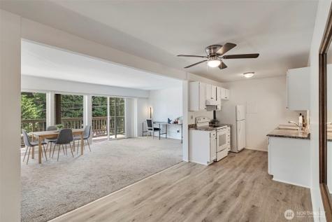 2500 81st Avenue SE Mercer Island WA 98040