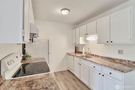 2500 81st Avenue SE Mercer Island WA 98040