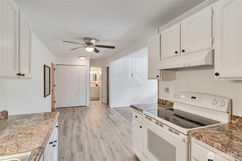 2500 81st Avenue SE Mercer Island WA 98040