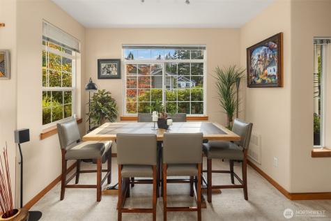 1855 Trossachs Boulevard SE Sammamish WA 98075