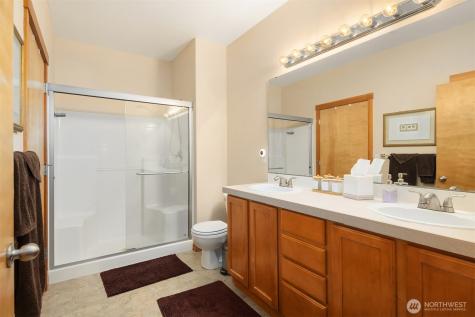 1855 Trossachs Boulevard SE Sammamish WA 98075