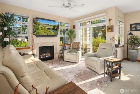 1855 Trossachs Boulevard SE Sammamish WA 98075