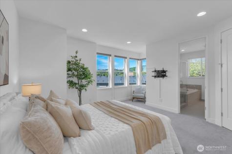 13511 SE 68th Place Newcastle WA 98059