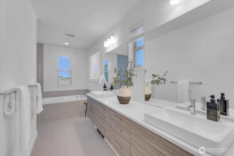 13511 SE 68th Place Newcastle WA 98059
