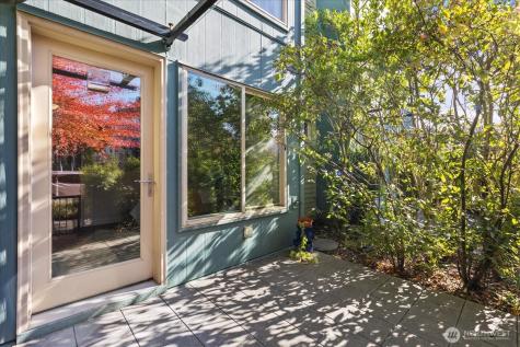 4422 Bagley Avenue N Seattle WA 98103