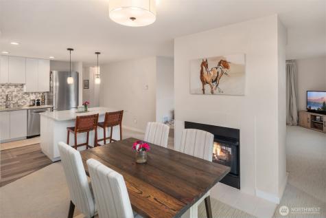 5225 50th Avenue NE Seattle WA 98105