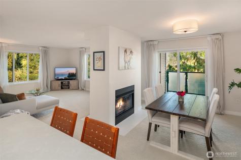 5225 50th Avenue NE Seattle WA 98105