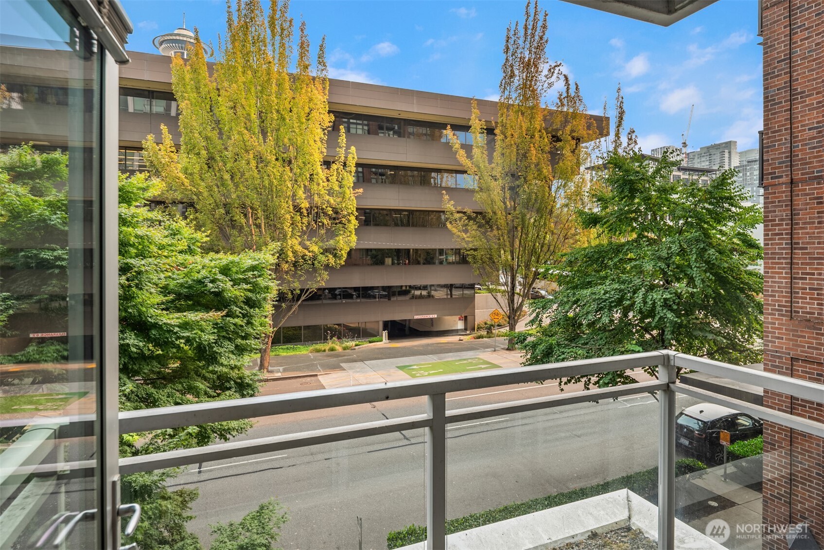 2911 2nd Avenue Seattle WA 98121
